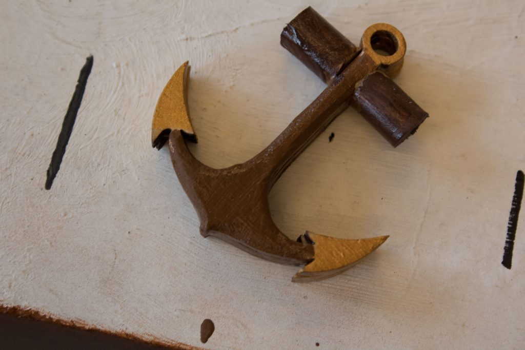 Anker aus Holz